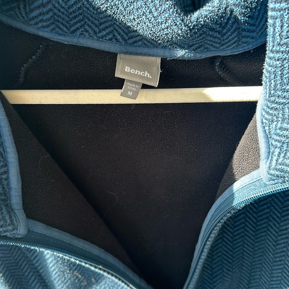 Bench Fleece High Neck Zip-Up - Picture 2 of 5